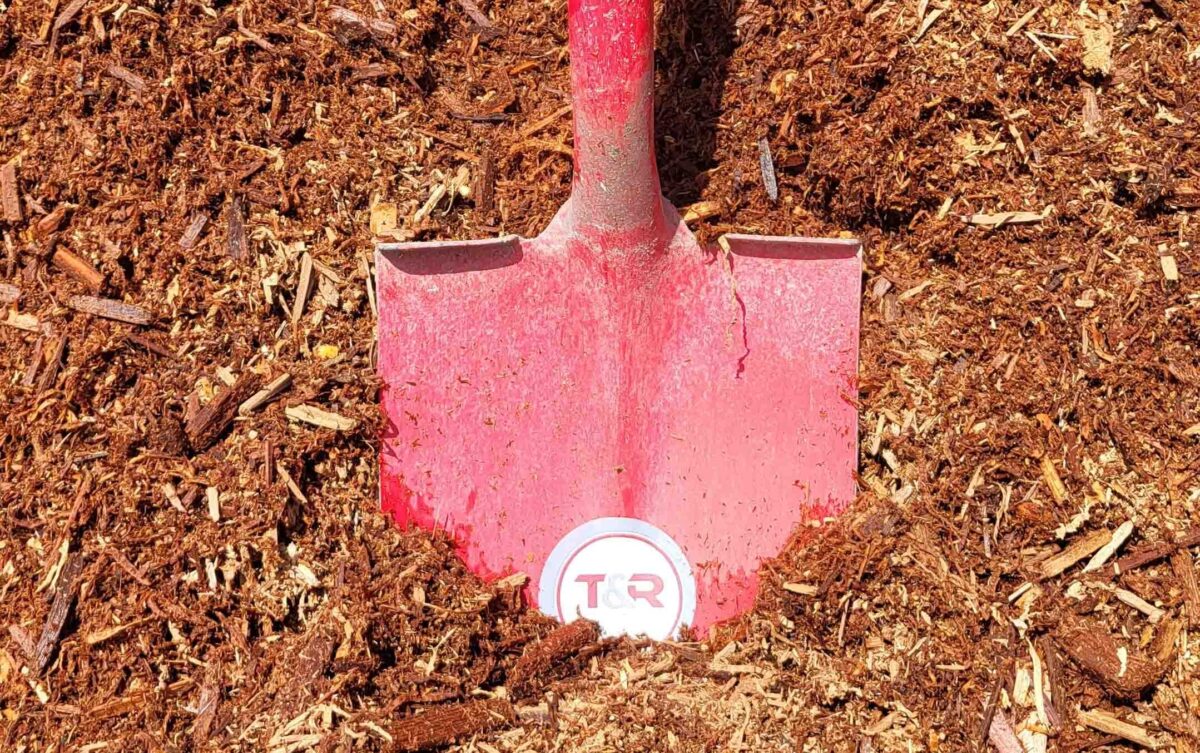 Garden Supply T&R Contracting Soil, Mulch, Garden Supply, BC