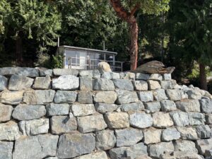 lock block retaining wall